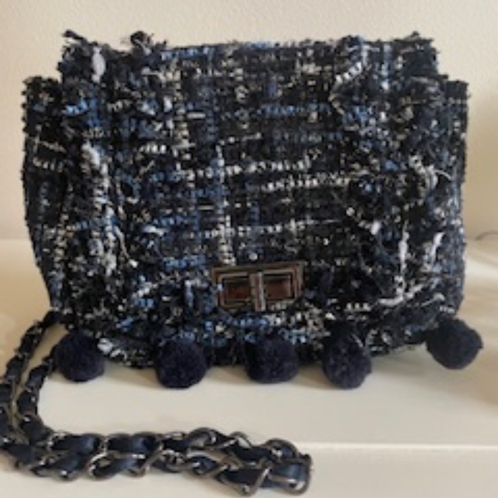 Small Mini Cross Body Bag w/Metal Chainlink Chain Blue Navy Black